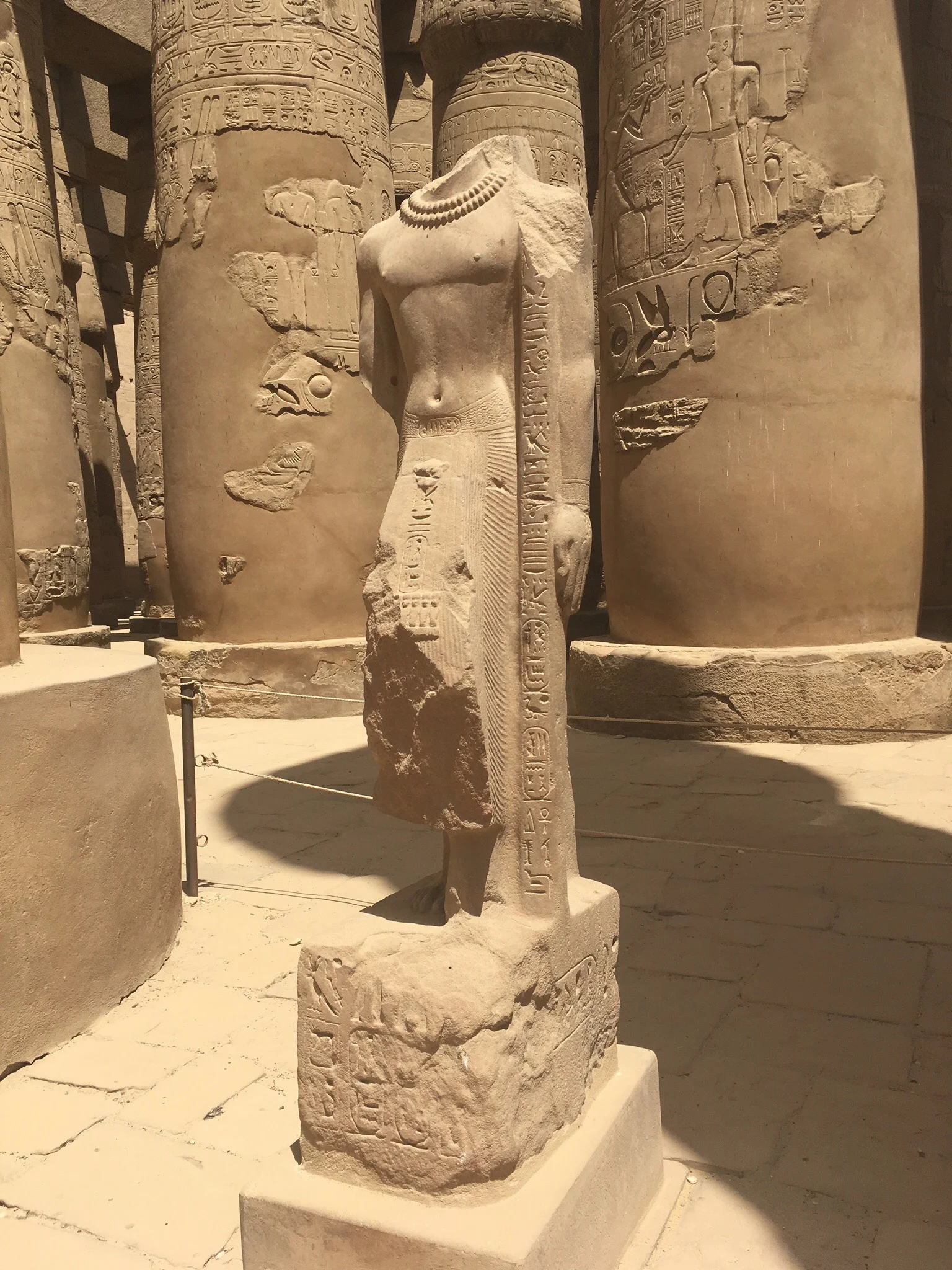 EDINBURGH Jennifer Turner: Sensory experiences in the temple - the significance of statue inscriptions & their placement