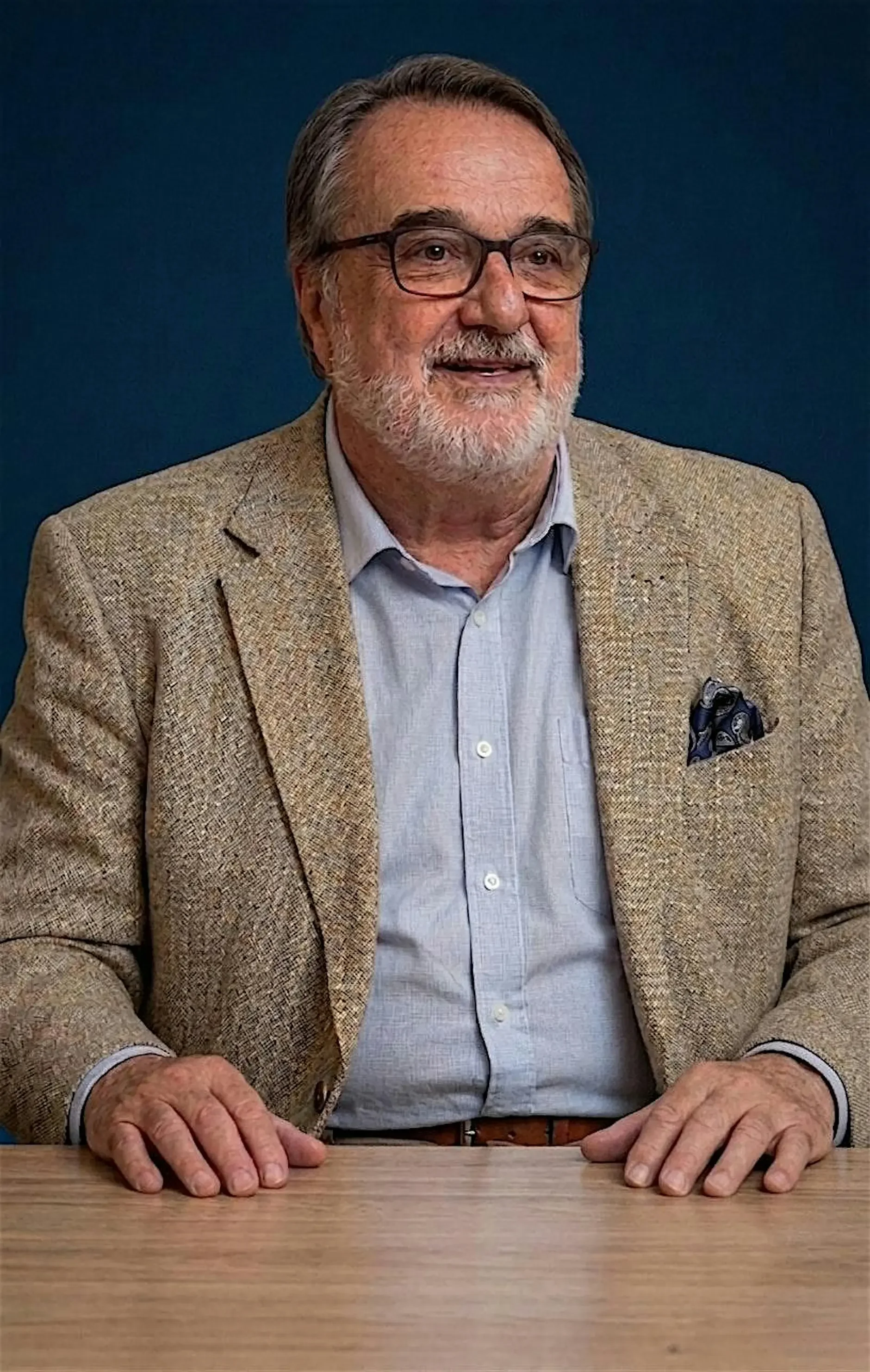 Dr José-Ramón Pérez-Accino - A Re-evaluation of the Royal Cache 