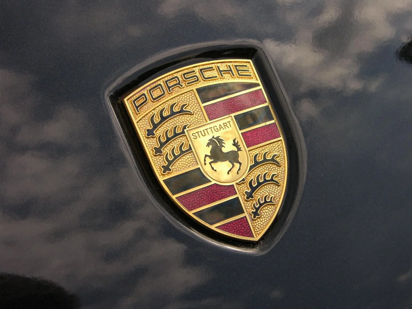 porsche-logo.jpg