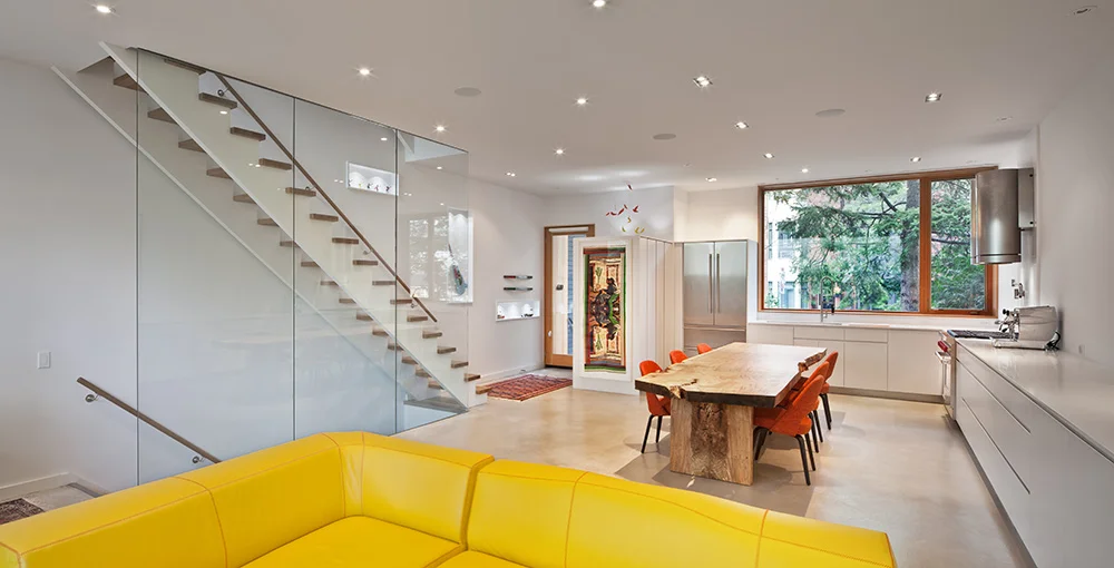 Kitchen / dining