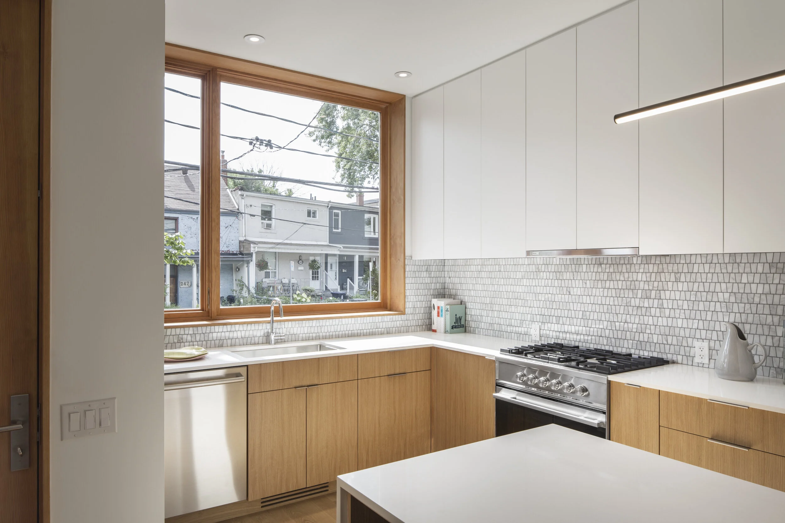 NIAN 4 kitchen.jpg