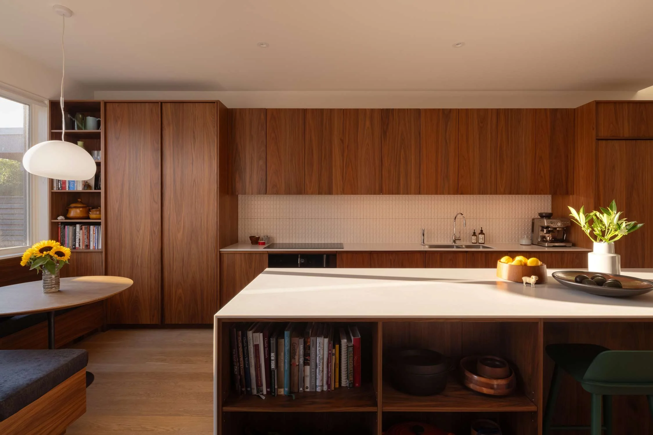 PAL 17 kitchen.jpg
