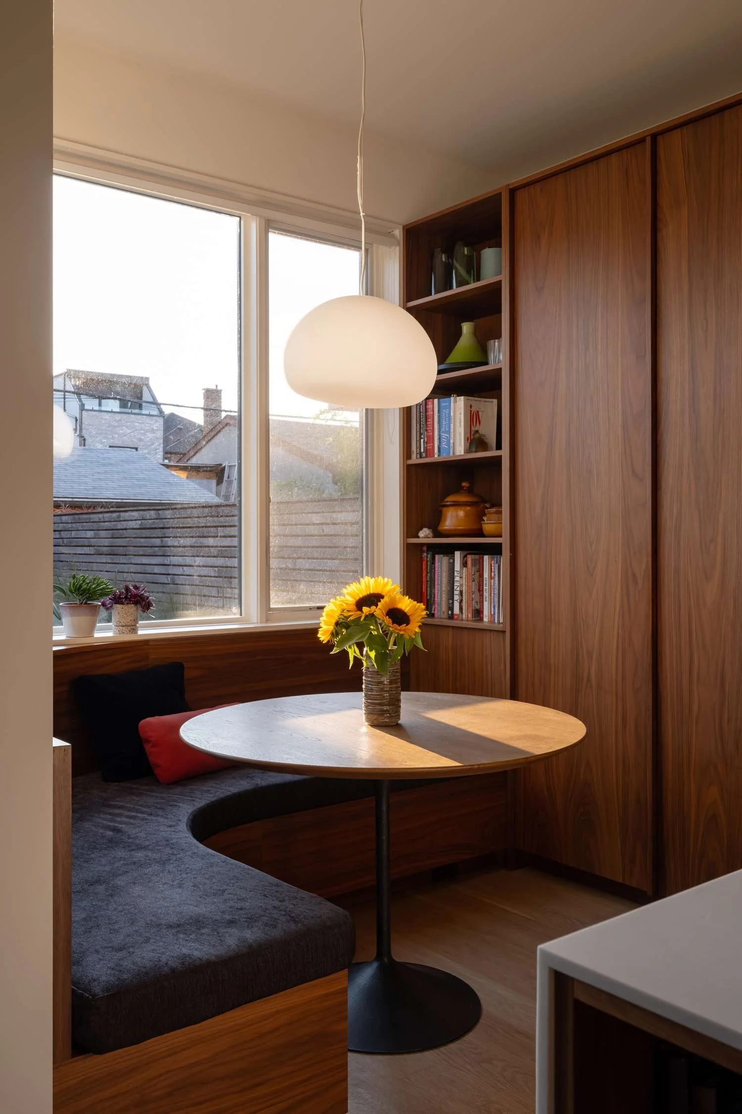 PAL 19 breakfast table.jpg
