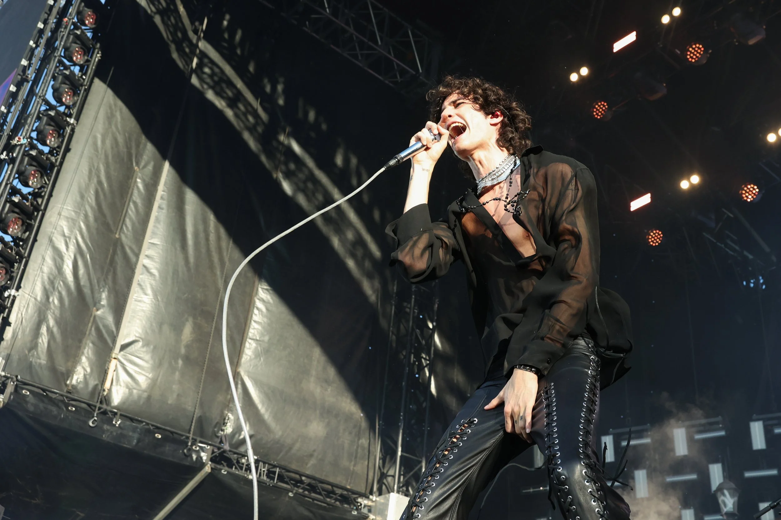 Sombr performing at Syd for Solen in Copenhagen.