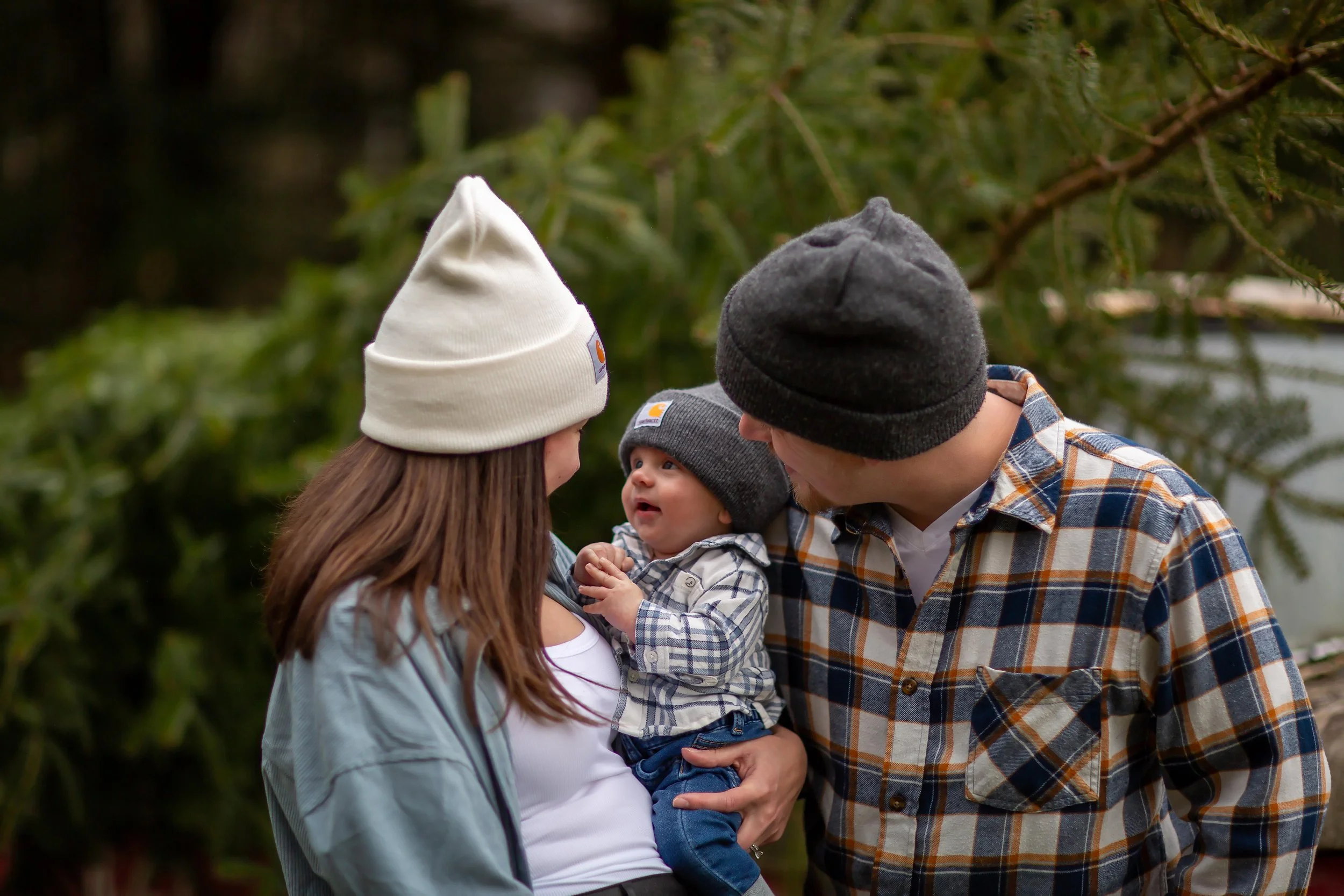 HennessyFirstFamilyXmasSession-73.jpg