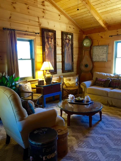 Interior 4.jpg