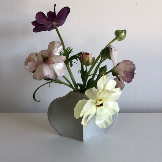 https://i.etsystatic.com/5695796/r/il/6b129b/3045210637/il_570xN.3045210637_homm.jpg