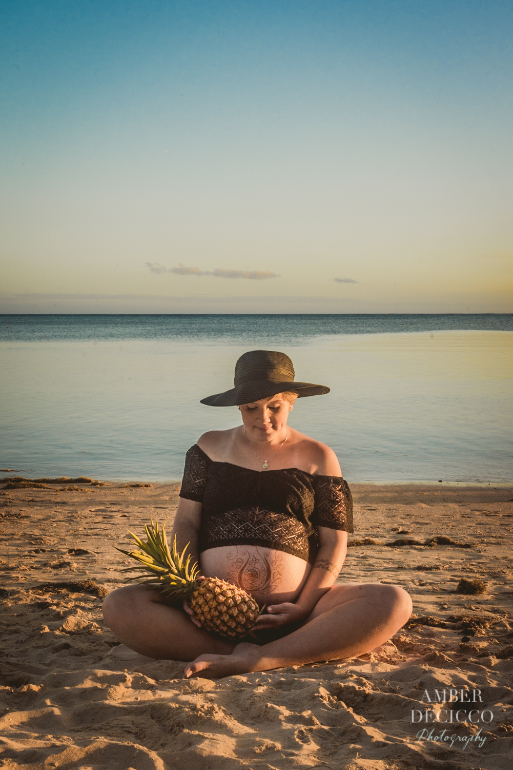 Vintage Hawaiian Maternity Session