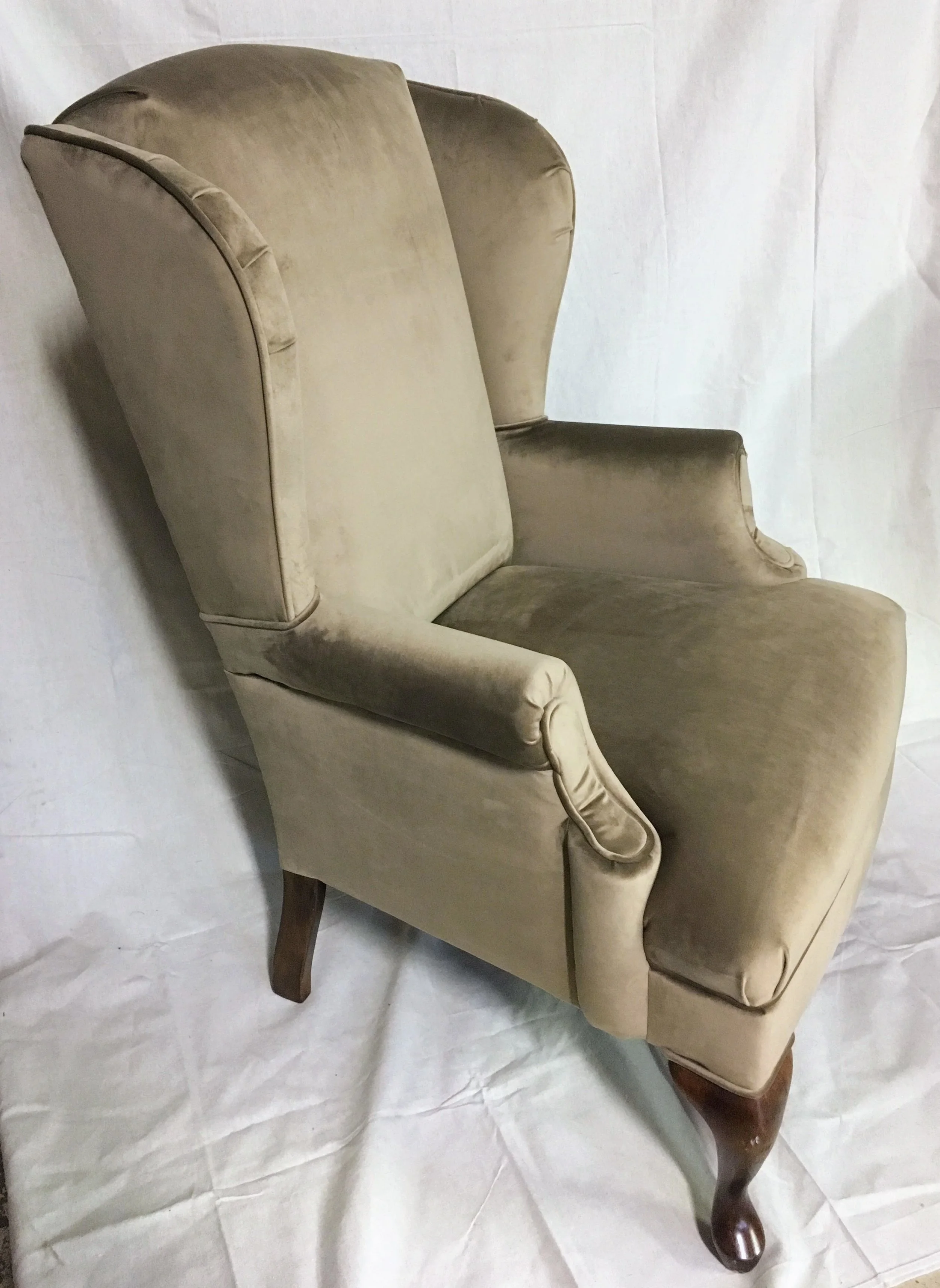 tight back wing chair