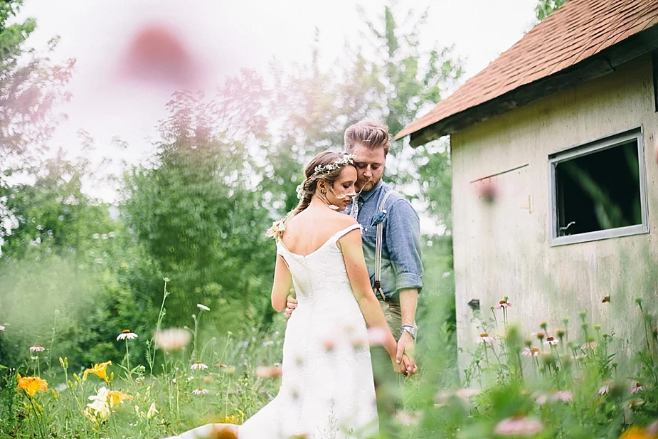 Austin+Hannah+Chicago-DIY-Wedding-Photography_0032