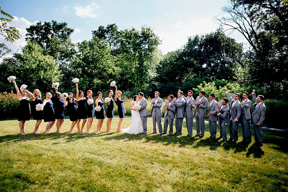 Phil+Abby_milwaukee-wedding-photographer_0028.jpg