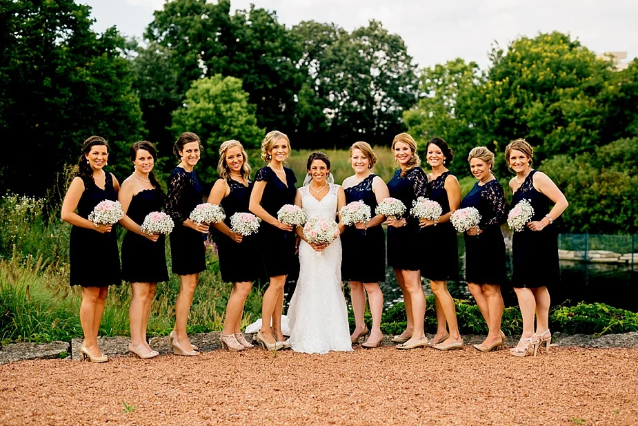 Phil+Abby_milwaukee-wedding-photographer_0035.jpg