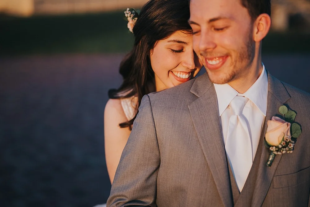Joey-Evi-Independence-Grove-Spring-Wedding_Liller-Photo_0050.jpg