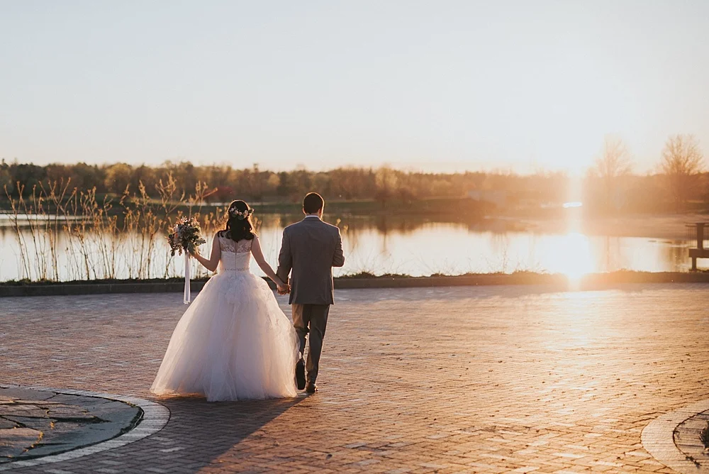 Joey-Evi-Independence-Grove-Spring-Wedding_Liller-Photo_0048.jpg