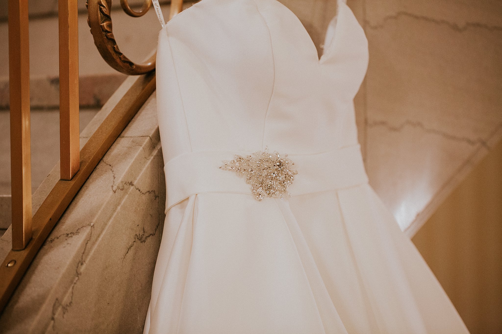 Matt-Lauren_St-Marys_Hilton-City-Center-Milwaukee-Wedding_liller-photo_0005.jpg