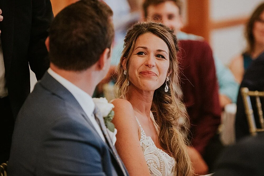 milwaukee wedding photographer - mequon north shore country club wedding