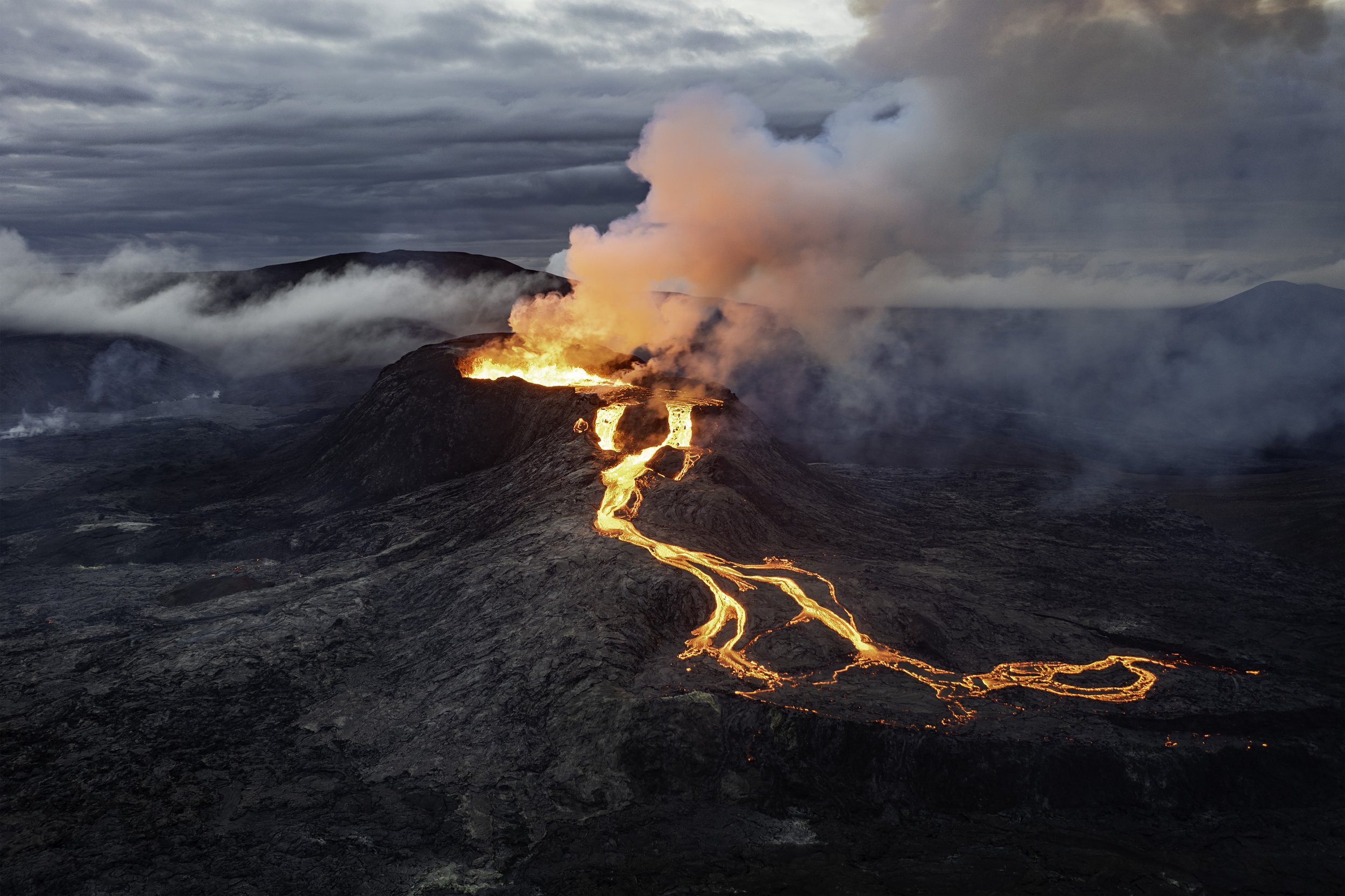 Iceland_volcano4.jpg