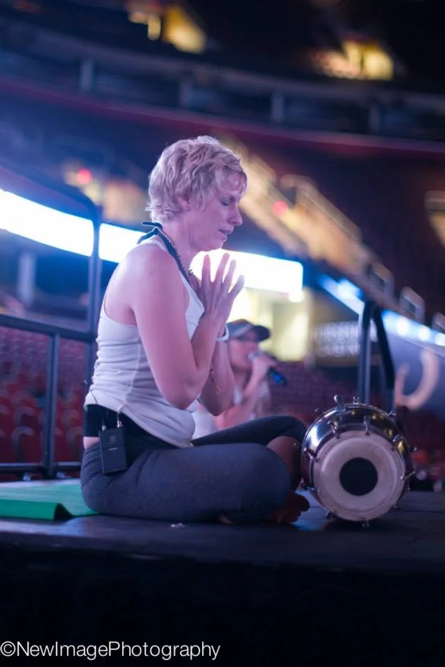 Kirtan at The Q With Kimberly Payne