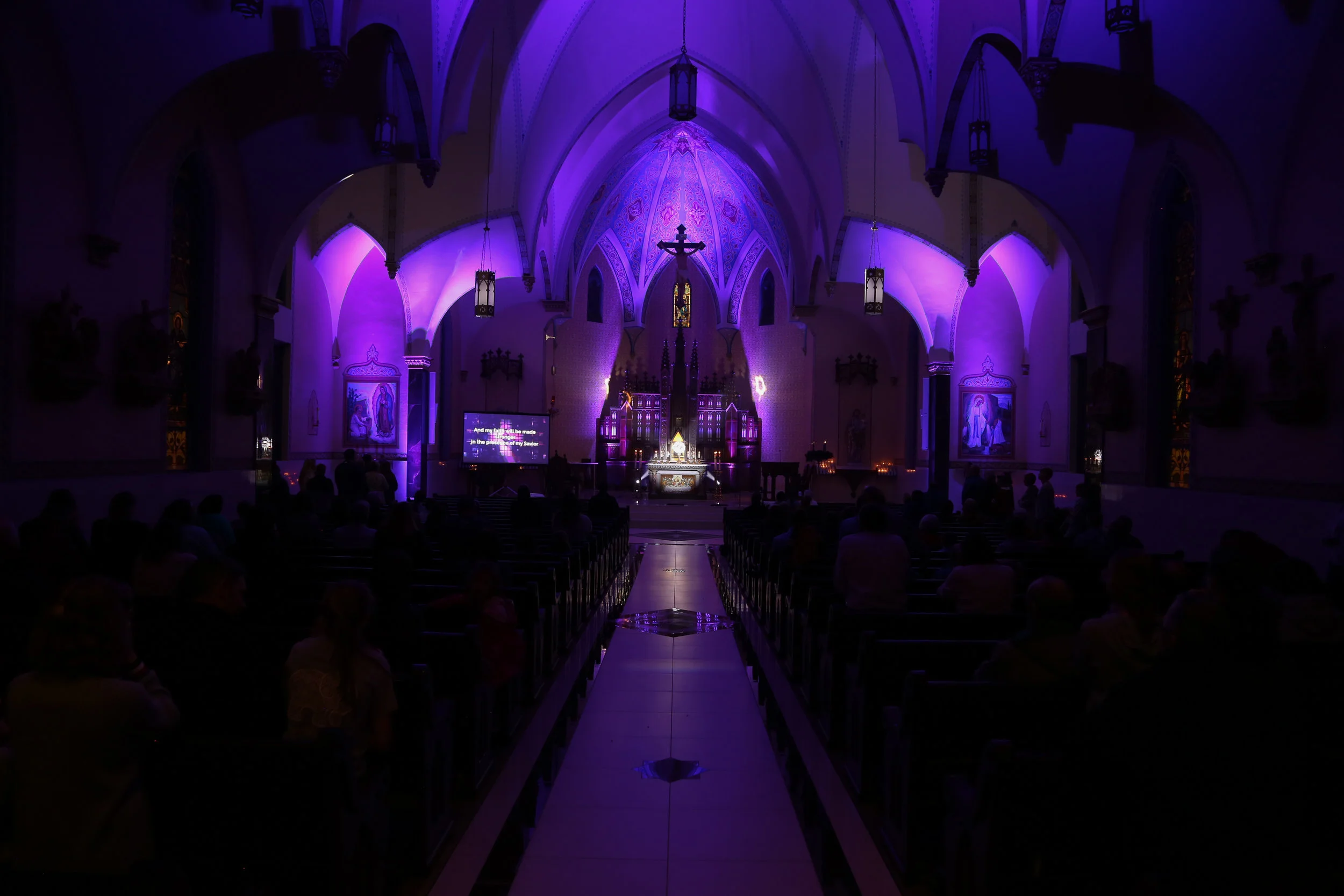 Our Lady of Lourdes, Pittsburg, KS - Adoration