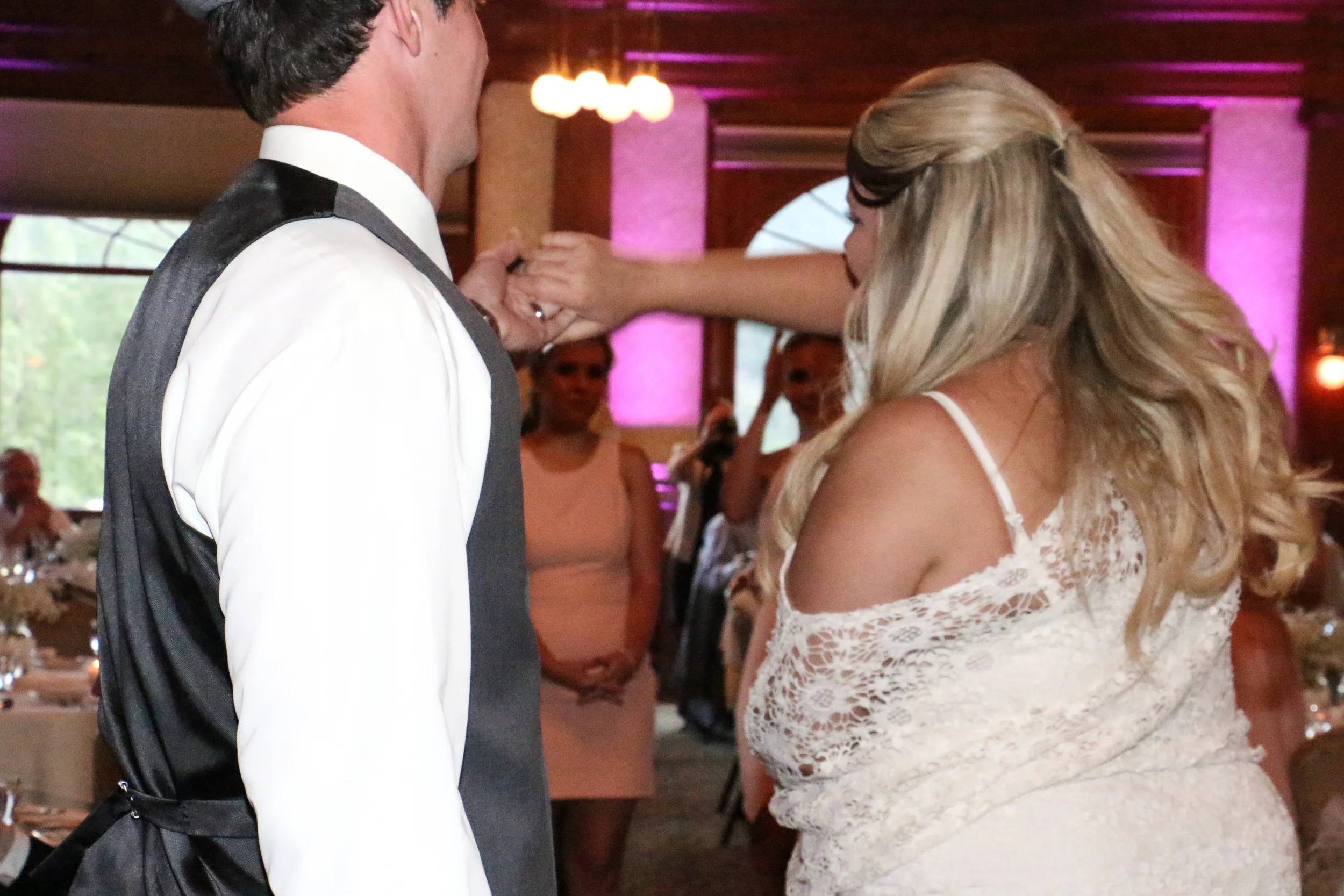 adriennes wedding 348.jpg