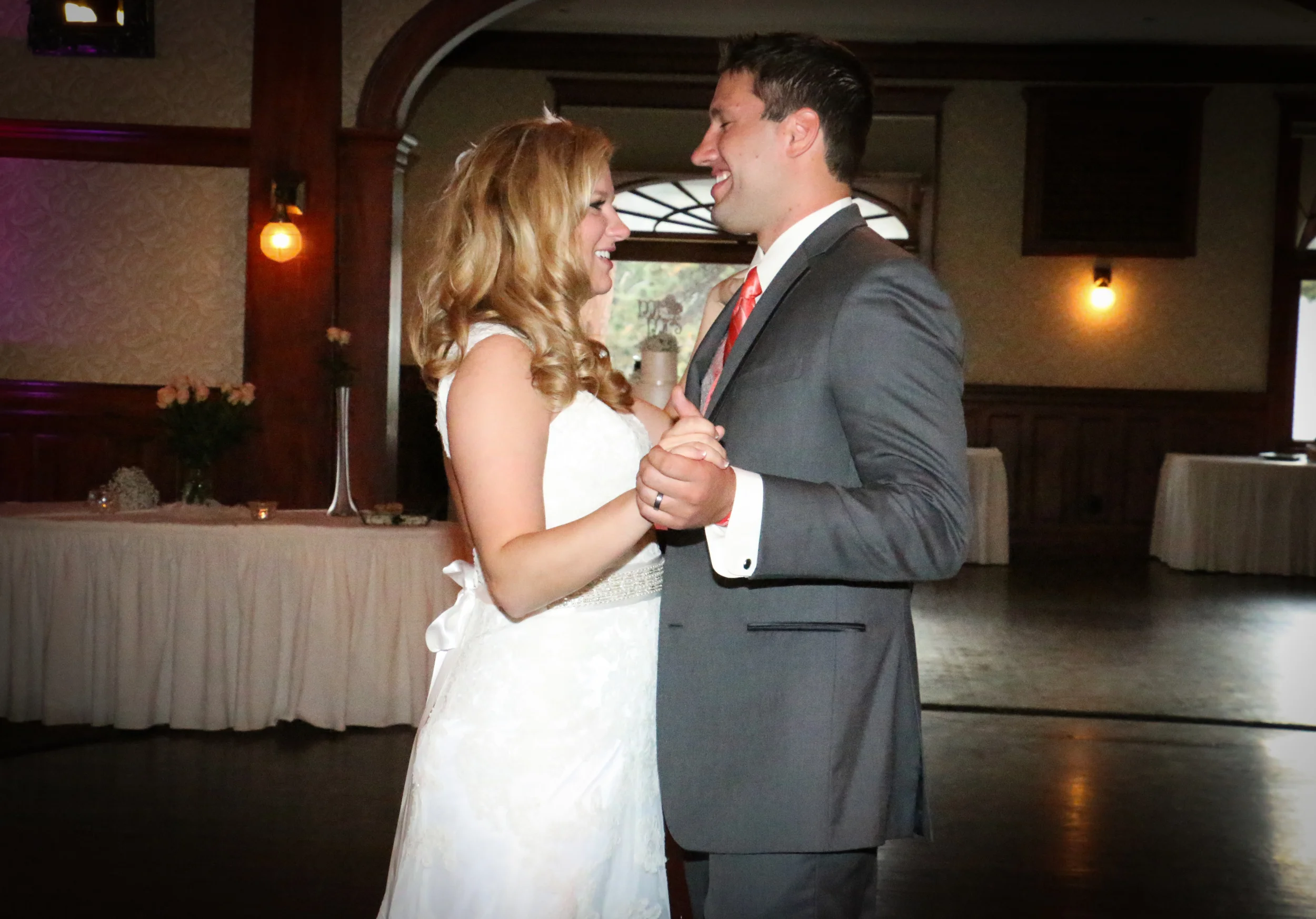 adriennes wedding 378.jpg