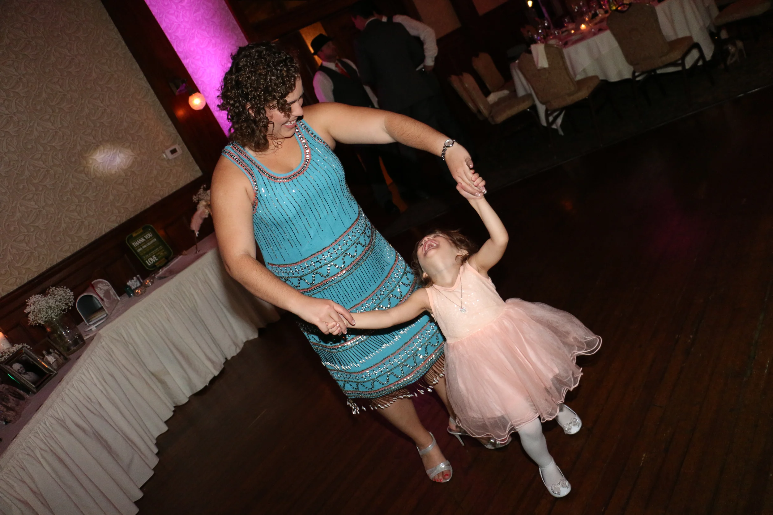adriennes wedding 620.jpg