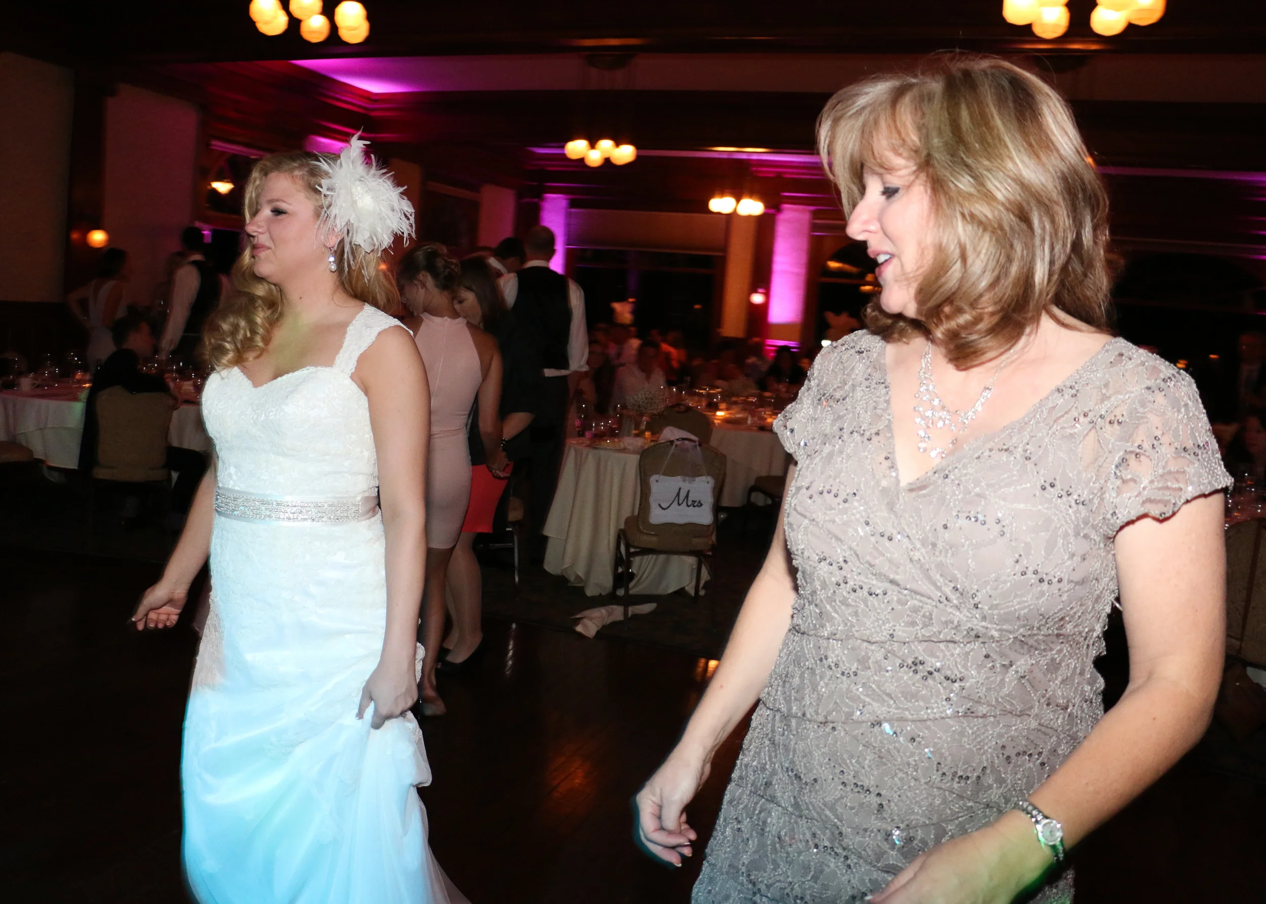 adriennes wedding 672.jpg