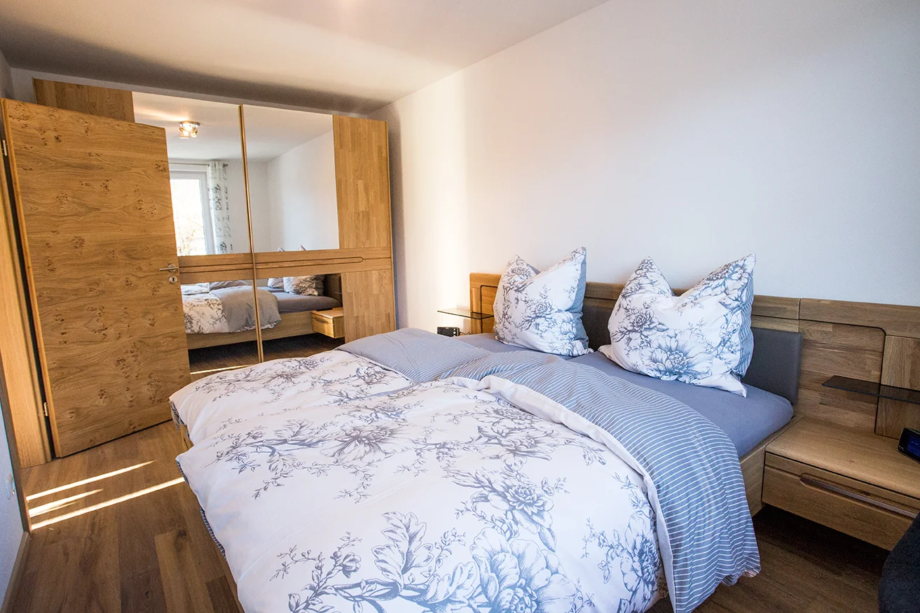 Schlafzimmer 2