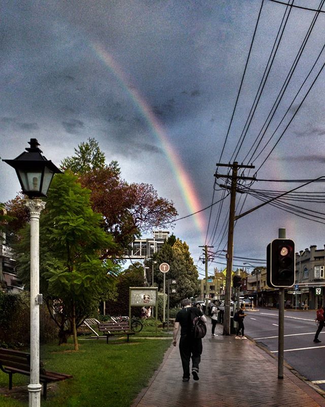 A little suburban drama!!! #artarmon #rawphoto #rainbow #dublerainbow #cameraplus #erwinscat #iwanttobeinvaded #mobilephotography #photomanipulation #snapseed #sydney #darkclouds #sky #streetphotography #rain