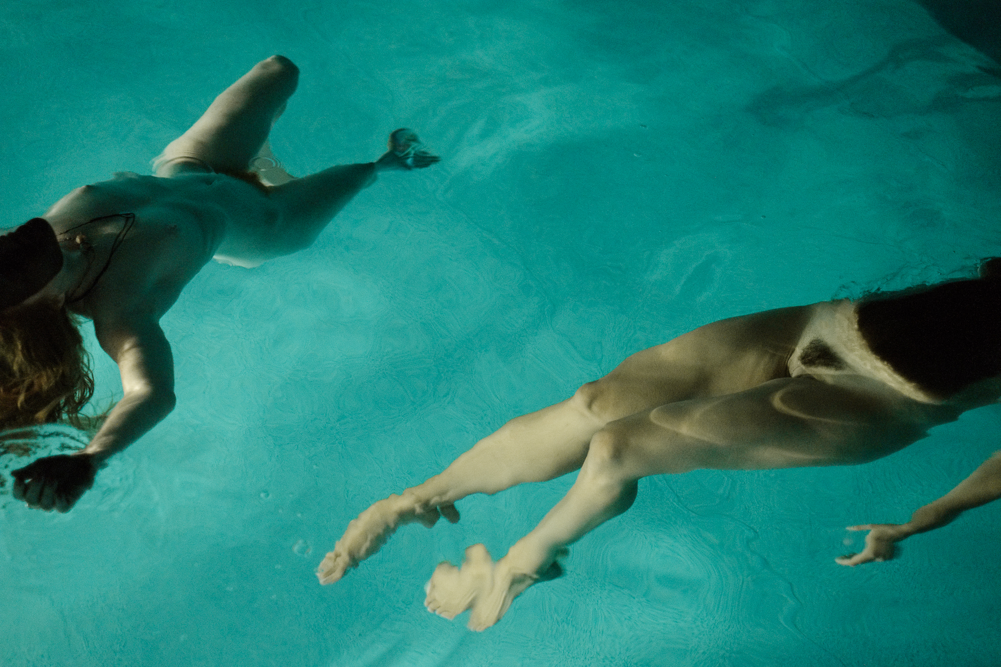 Ariane Cassidy and Hannah Swimming
