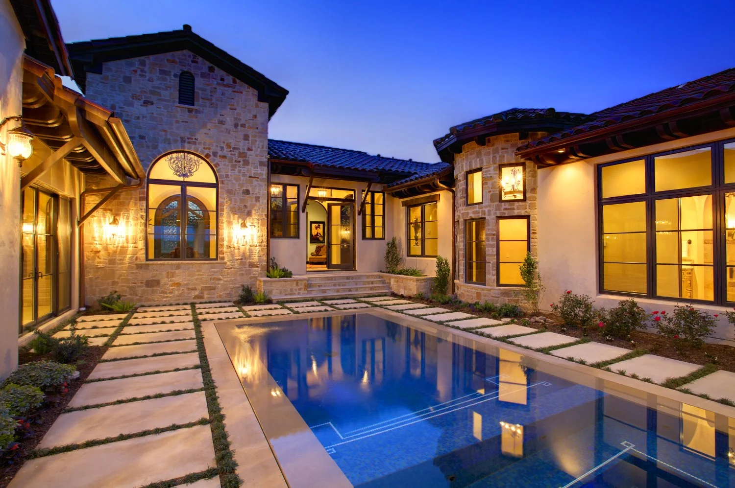 Architecture Home Courtyard retreat pool