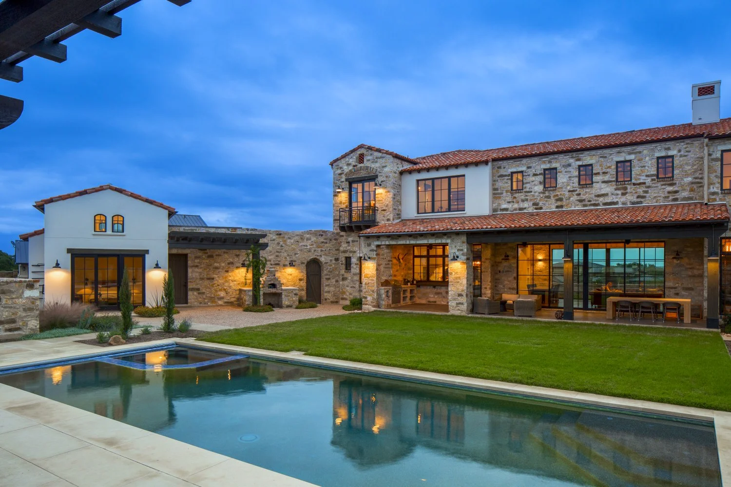 Architecture Home Contemporary italian farmhouse pool