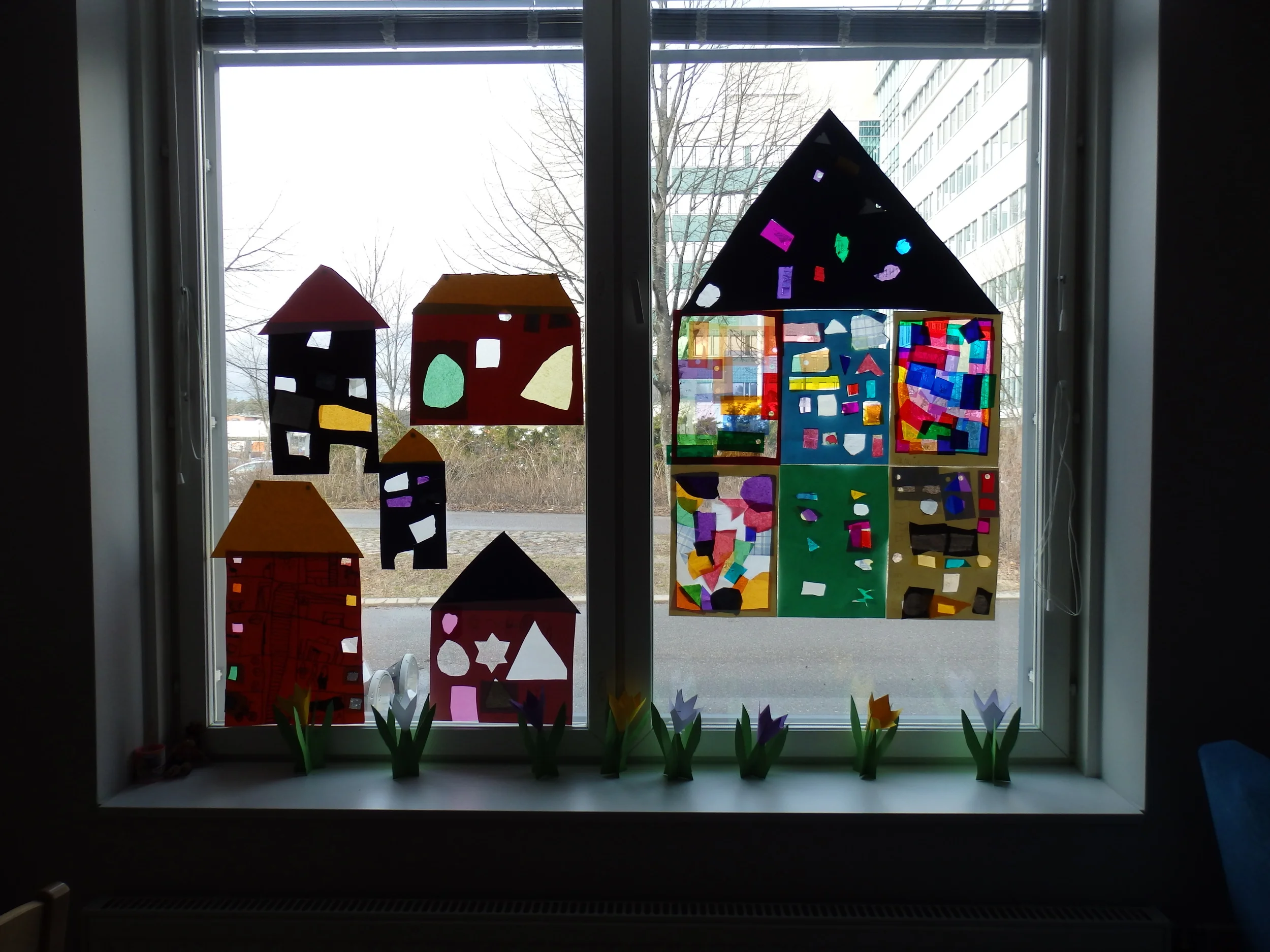 And here we have the finished Light Colour Houses! Our shared village for everybody to basque in the warm light!