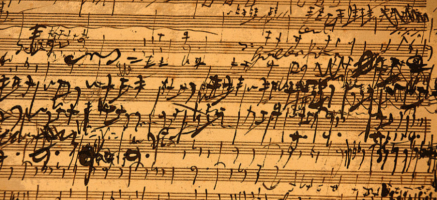 Musical notation by Ludwig van Beethoven.