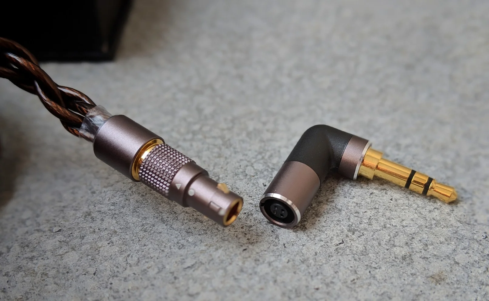 Dunu Hulk The worlds best IEM cable? — Audiophile On