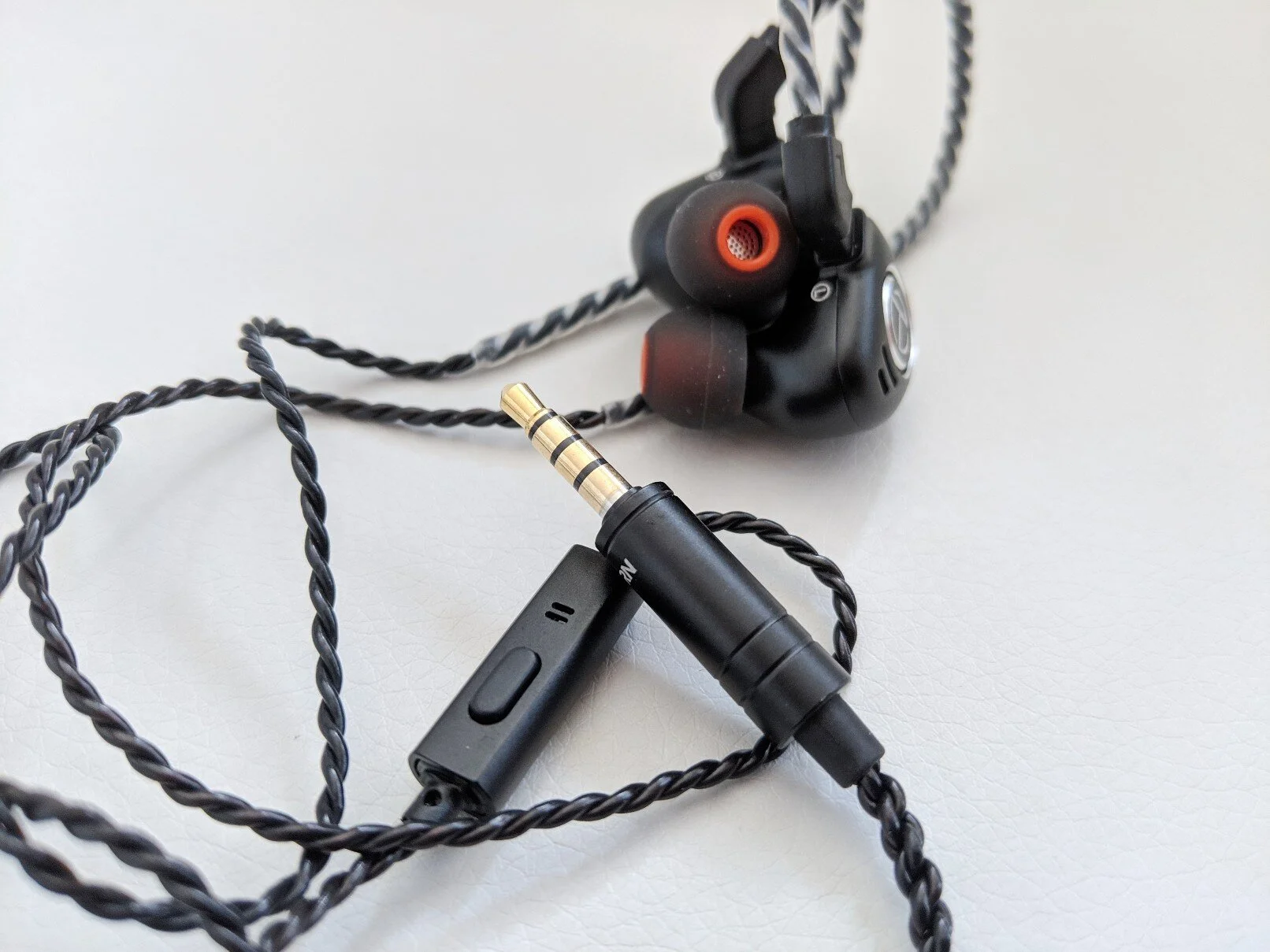 TRN V90 - 4 BA + DD Hybrid Earphones Review — Audiophile On