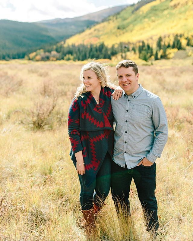 Last September, we chased fall colors with Sally and Corey in Breckenridge. Today, we&rsquo;re celebrating their wedding in Vail! #lizzieandmarco