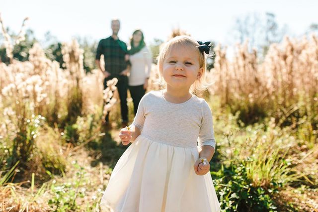 Marco and I are offering Mini-Sessions in Denver AND Orlando this fall! We loved doing minis last year and getting to hang out with so many friends and even some of our past couples! Mini-sessions are a great way for you to get some family photos del