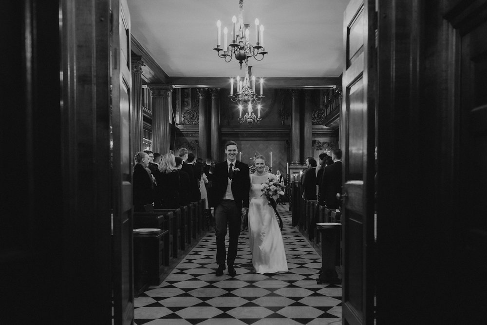 Hampton Court House wedding photographer-18.jpg