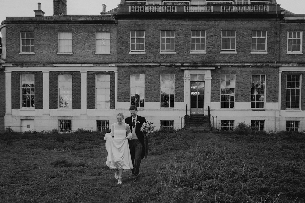 Hampton Court House wedding photographer-25.jpg