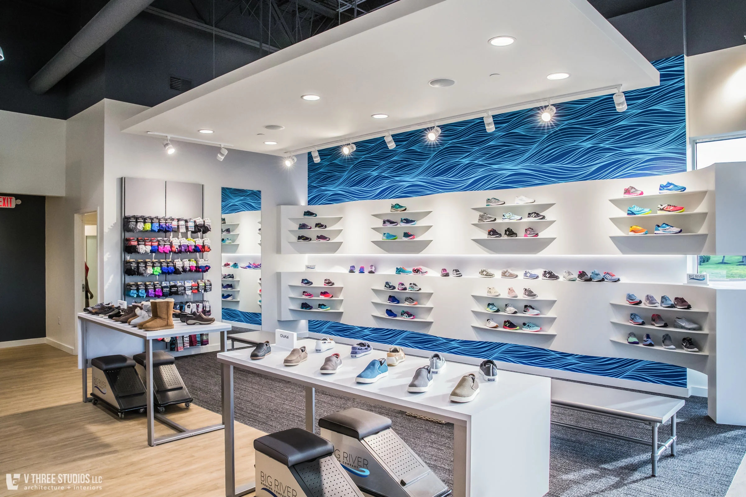 big river running shoes