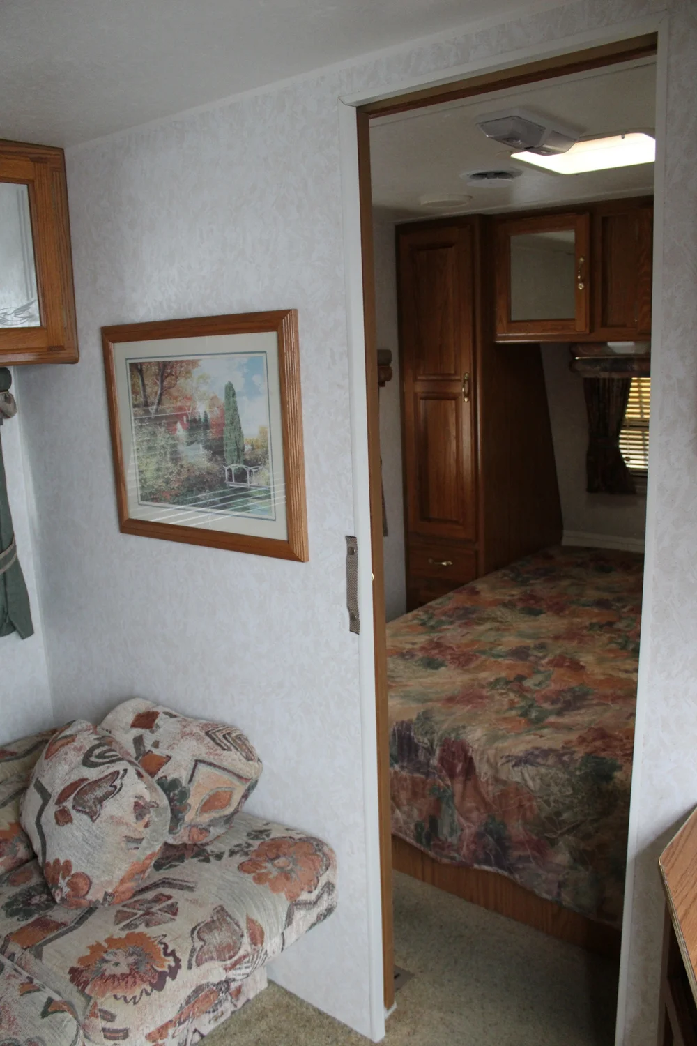 the bedroom, with an actual sliding door, yay for a smidgen of privacy!