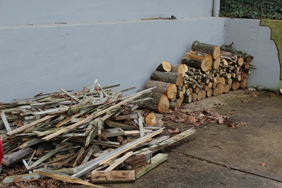Remains of the fence and the tree limb ...