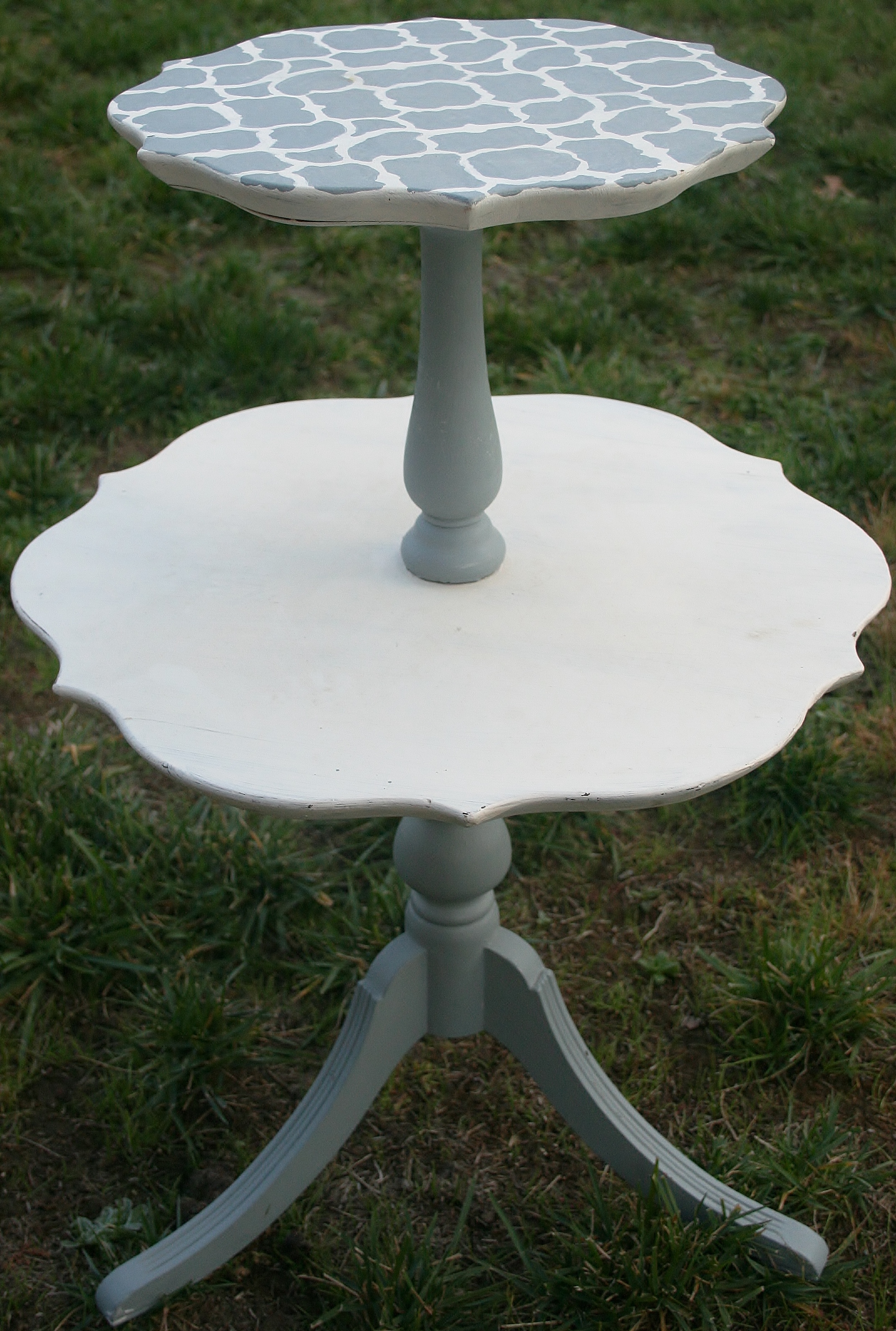 Shabby Chic Vintage Table