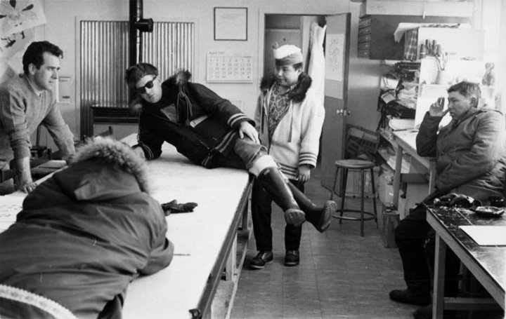 Meeting on and around the fabric printing table. :photo Terry Ryan collection.