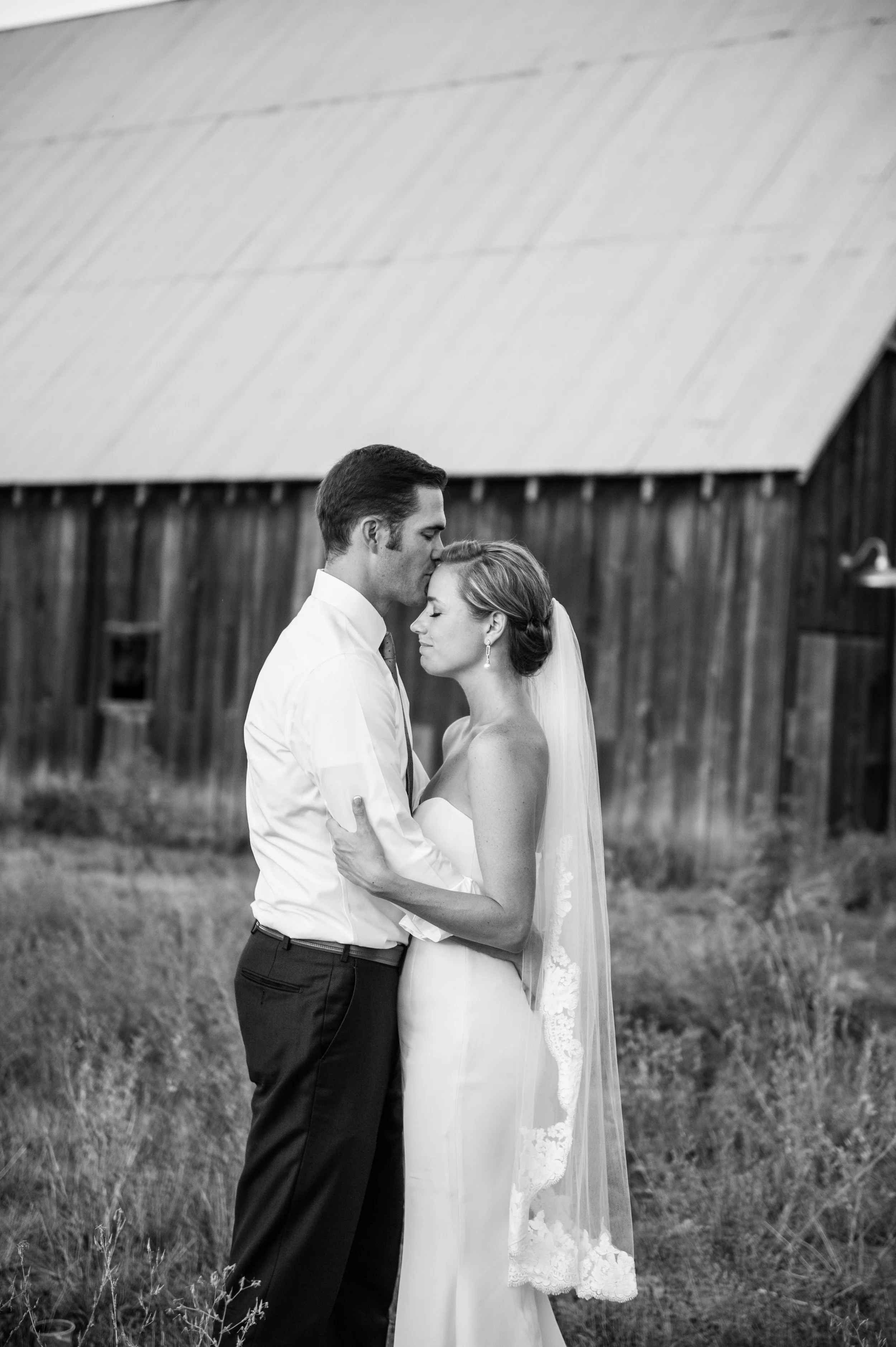 Tin Roof Barn Wedding -113.jpg