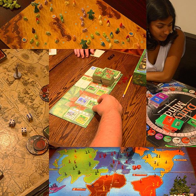 Only some of the games played while filming #snakestheshow
Any guesses? #setlife #boardgames #WhatDidYouPlayMondays
