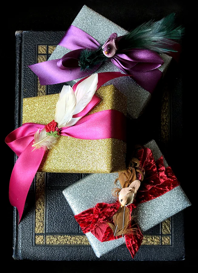 An example of our complimentary gift wrapping.