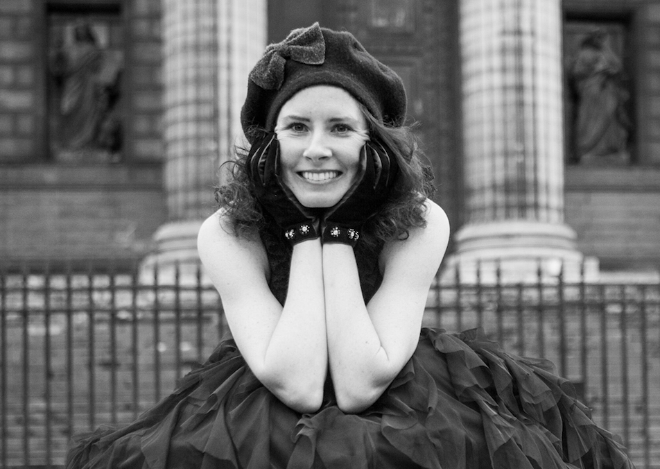 headshot in Paris2 at 3.20.24 PM.png