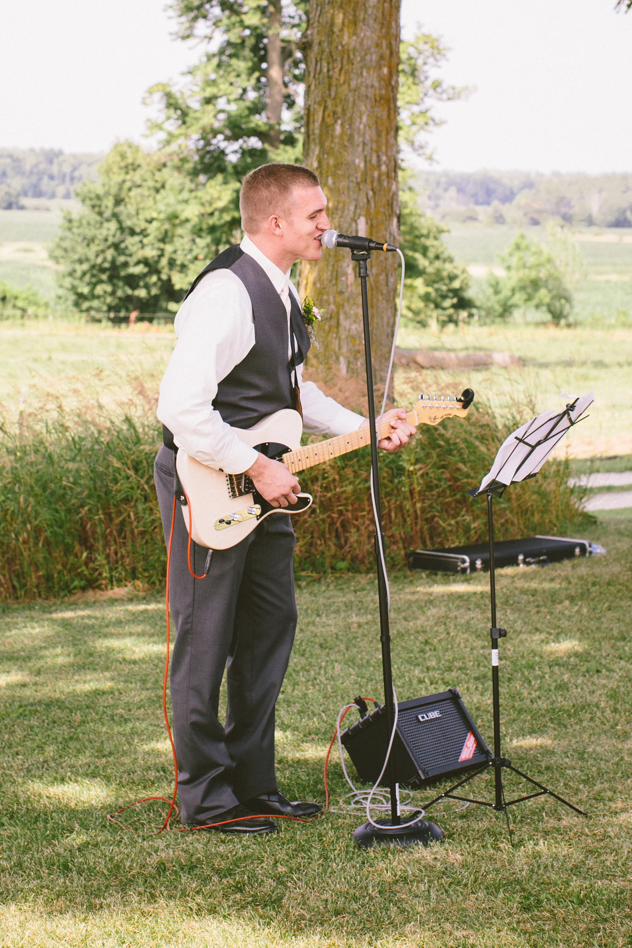 Mulberry Lane Farm Wedding: Meg + Paul // The Overwhelmed Bride Wedding Blog + Southern California Wedding Planner